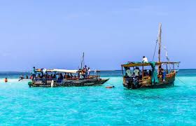 Dhow and snorkeling waters at Kisite-Mpunguti Marine Park - ZS Safaris Kenya